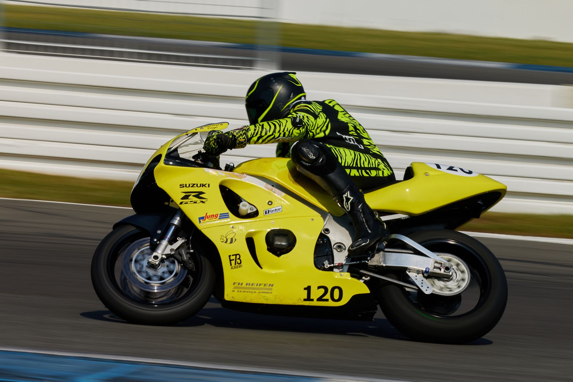 Suzuki GSX-8R discount