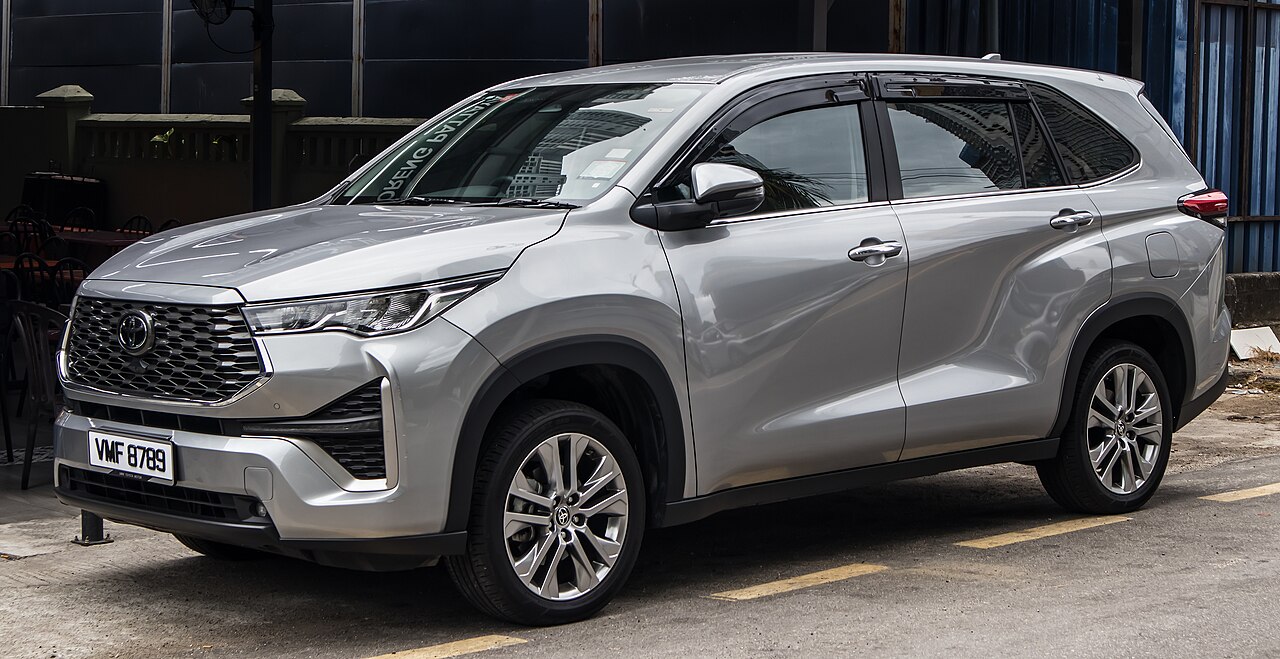 Toyota Innova Hycross Facelift